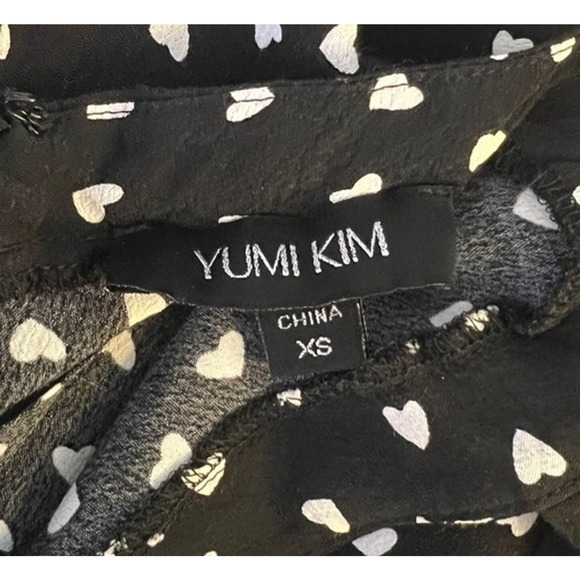 Yumi Kim Dress Womens XS Fit & Flare Black White Heart Print Off Shoulder Preppy - Picture 6 of 7